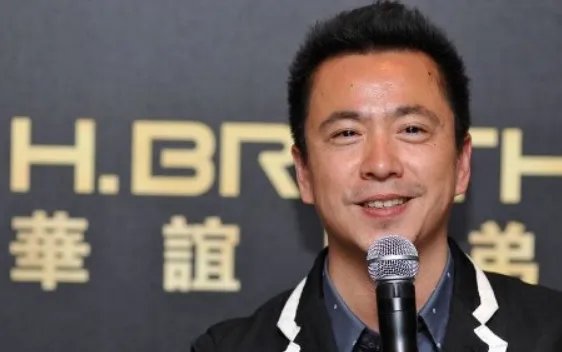 与王中磊一见钟情,如今结婚25年的人是谁?