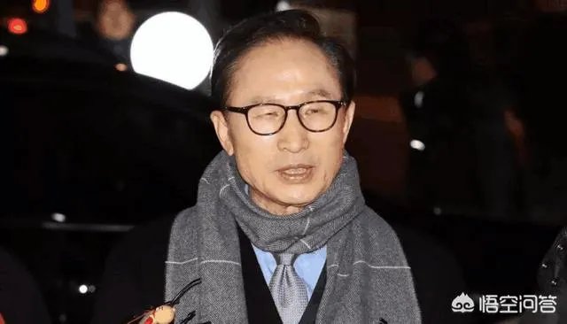 李明博与朴槿惠在去年和今年同一时段被提请逮捕, 是巧合还是故意?
