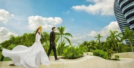 哪里婚纱照照的比较好 拍婚纱照选择哪家比较好