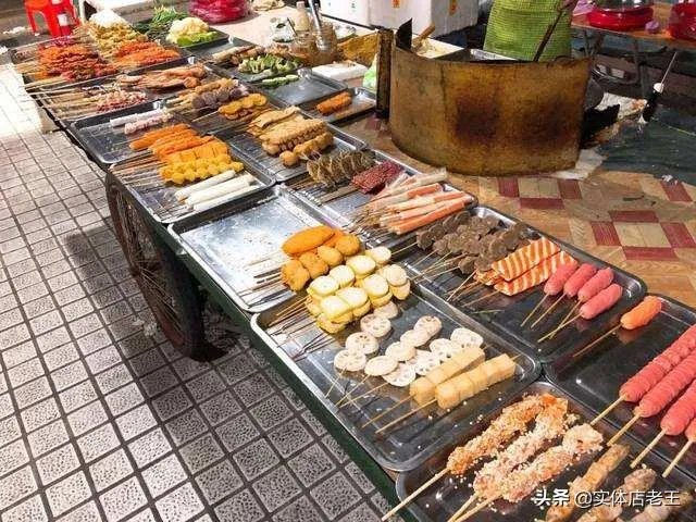 民警、公务员、辅警、教师可以摆地摊吗? 算不算违规?
