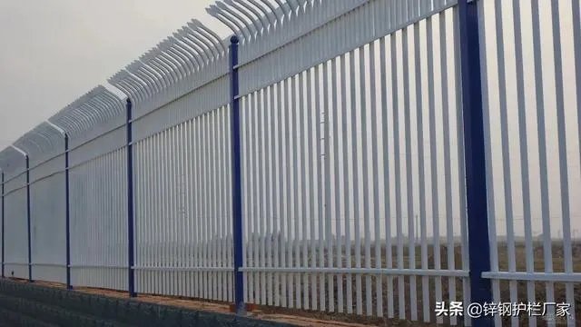 锌钢护栏多少钱一米价?