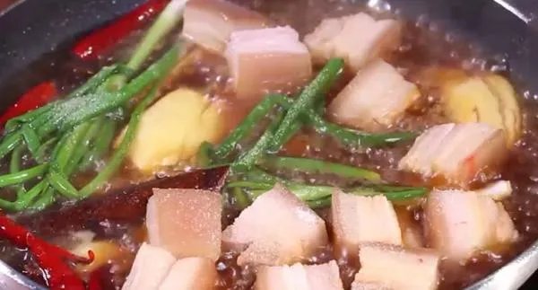 毛氏红烧肉和红烧肉的作法及区别?