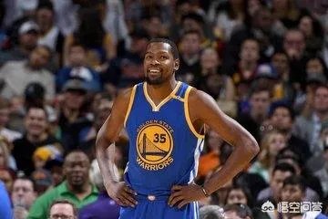 雷霆123-95勇士,威少11+11+13。杜兰特和汤普森合砍54分。勇士4连败,如何评价?