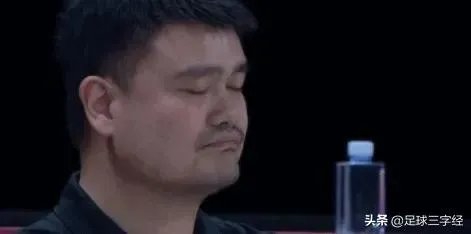 关于9月2号中国男篮对波兰比赛中,中国男篮最后几秒的表现你怎么看?