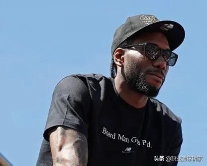 伦纳德今日不会与任何球队会面,大部分优秀球员都被签走,湖人还要等待他吗?