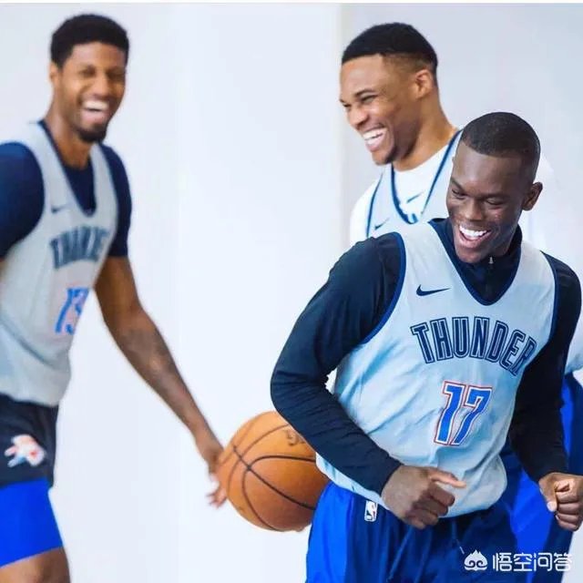 雷霆123-95勇士,威少11+11+13。杜兰特和汤普森合砍54分。勇士4连败,如何评价?