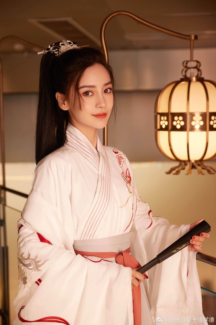 杨颖绝美精灵造型,不得不说她是什么风格都能驾驭,她还有过哪些绝美造型?