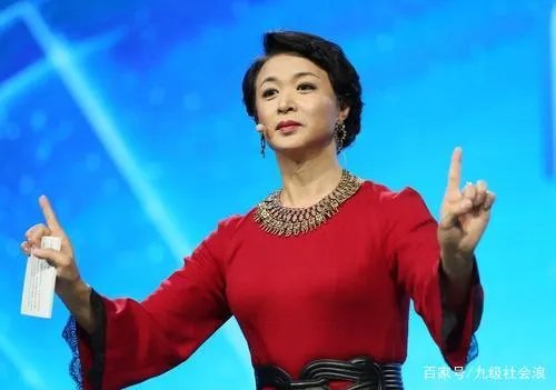 金星老公被问及如何解决生理问题时四字回应,网友:涨知识了。你怎么看?