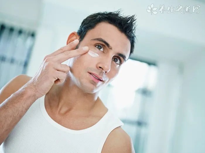 狮子座的爱就是身体占有,狮子座的是不是占有欲很强?