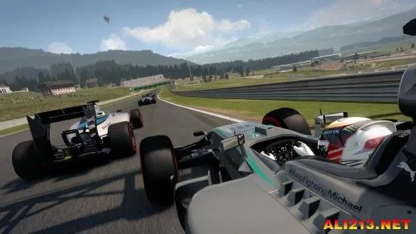 夜战新加坡！《F1 2014》新赛道演示及截图放出
