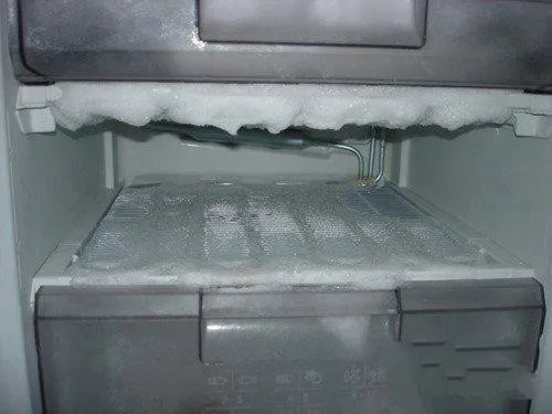 冰箱结冰怎么快速除冰 冰箱快速除冰小窍门