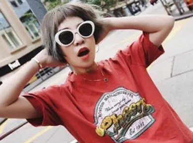 肩宽的女生穿衣有什么搭配技巧？