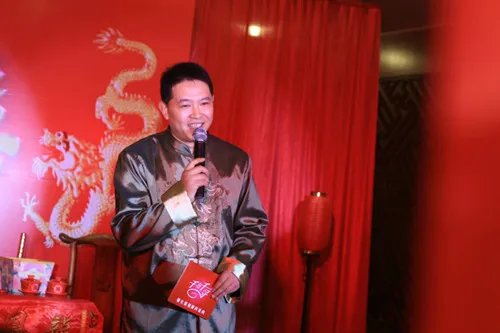 有水平的证婚词 证婚人是男方还是女方找的人