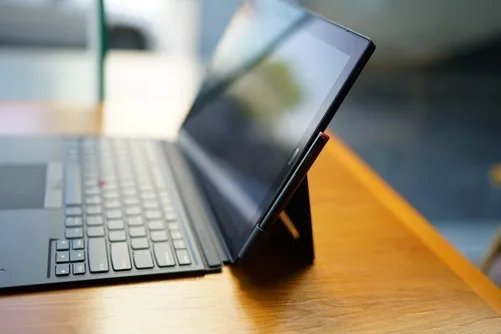 ThinkPad X1 Tablet Evo详评 它是最强二合一?