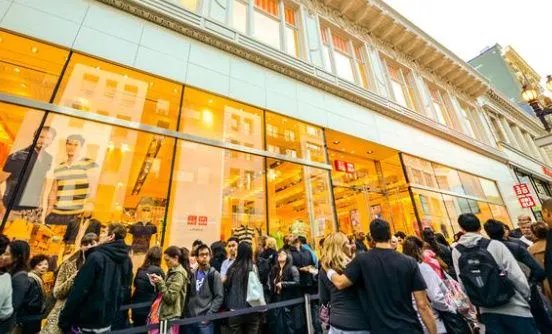 优衣库日本全线降价,这是为什么?