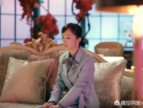 杨幂主演的《筑梦情缘》收视、口碑扑街,曾经的流量女王,为何扛不动收视了?