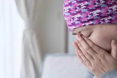 饥饿能“饿死”肿瘤？医生辟谣：这是我2019年听过最好笑的笑话