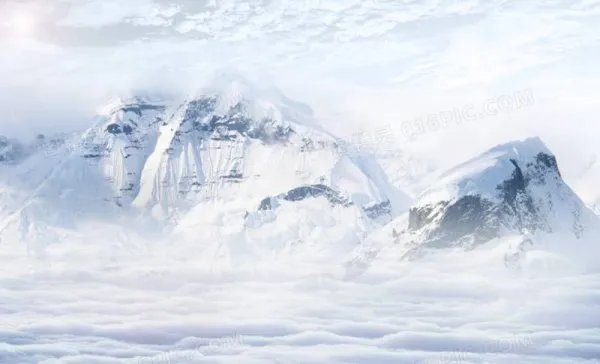 丽江玉龙雪山8月飘雪,为什么高山容易常年下雪?