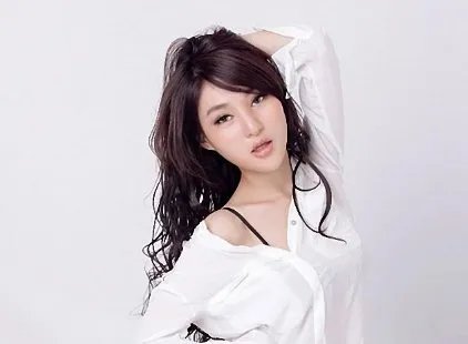 郭美美公开与男友接吻照,并自曝被男友宠的一塌糊涂,这次是炫男友吗?