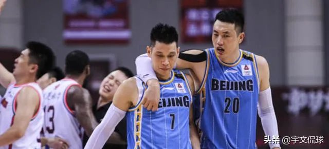 投进1个三分球捐3000元,赛季结束后,林书豪一共捐了多少?