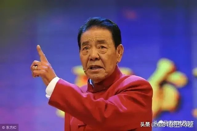 在中国的评书界里,谁能称得上“大师”?举例说明一下?