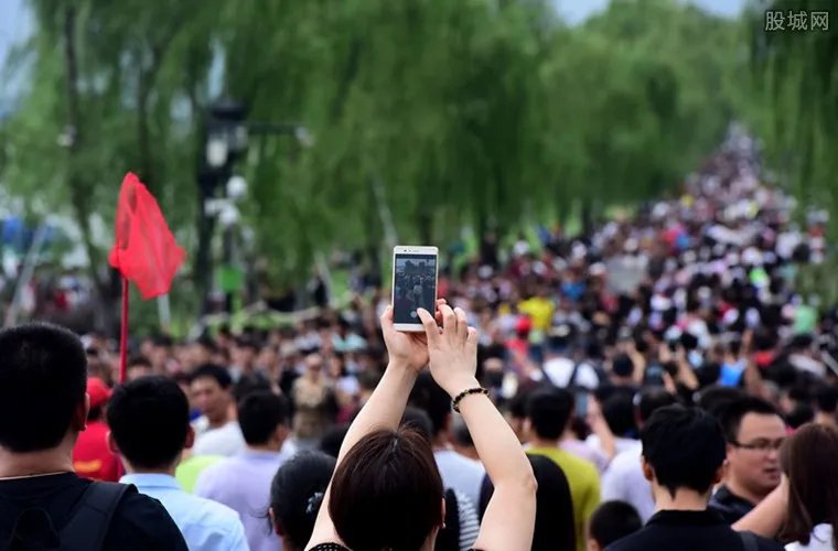 十一放假安排 2019国庆调休是补哪天的