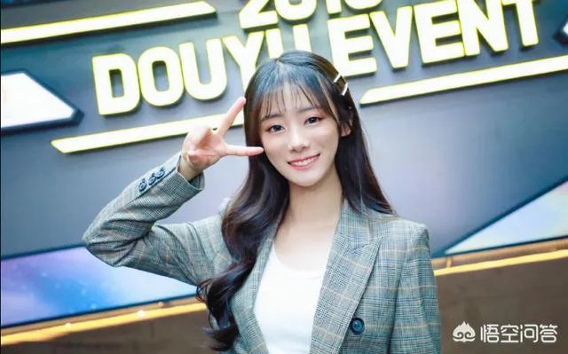 英雄联盟Rookie女友小钰被扒黑历史,曾抛弃重病男友还上过相亲节目,你怎么看?
