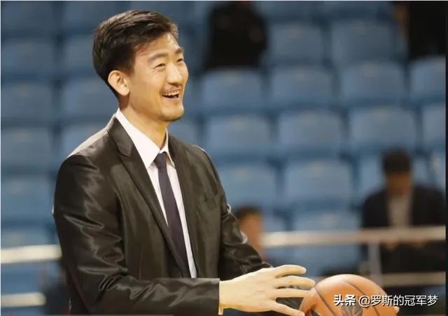 浙江广厦男篮助教王博摊上事了,在CBA比赛现场阻碍记者拍摄,损坏拍摄仪器,如何评价?