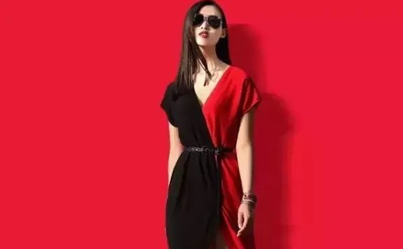 肩宽的女生穿衣有什么搭配技巧?