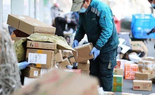 双十一顶峰达到了多少快件，如此高强度的工作量，快递公司能应付过来吗？