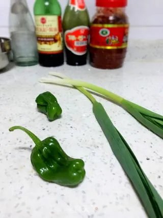 豌豆角小腊肉