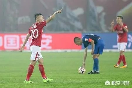 被恒大绝杀,吞执教首败,奥拉罗尤给苏宁带来了哪些变化?