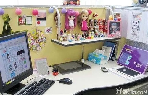 如何做好办公桌布置 让你的工作顺顺利利