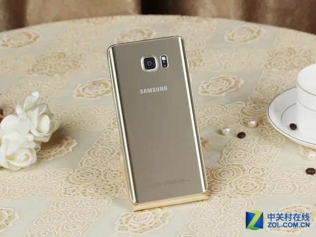大屏幕强性能 三星GALAXY Note 5热销中