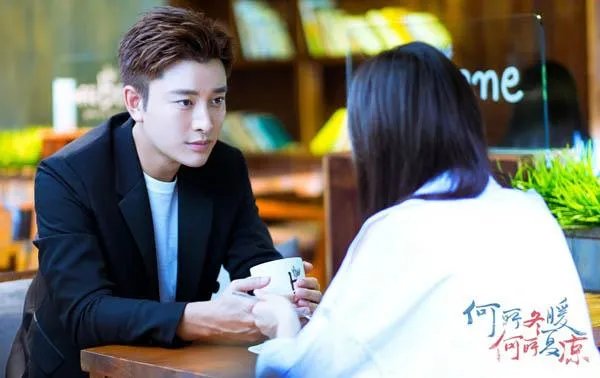 《何所冬暖何所夏凉》简安桀什么时候知道艾维斯的身份？