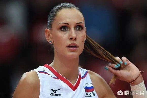 美国队的希尔和俄罗斯队的冈察洛娃，谁才是2019年女排世界杯第一美女球员？你怎么看？