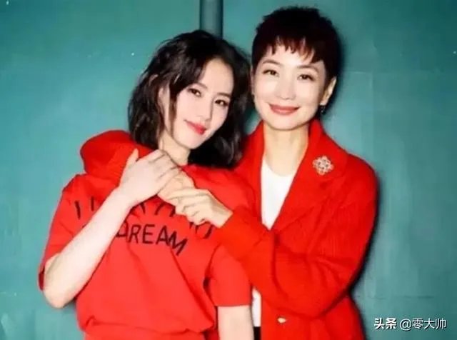 为什么elle主编离职会有这么多明星发微博?