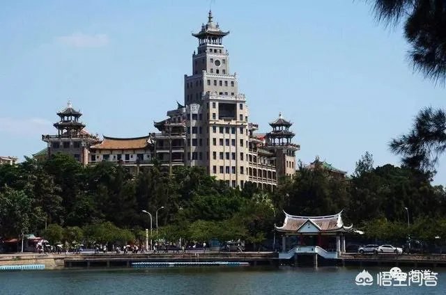 外地游客去厦门集美有什么好吃好玩的可以推荐?