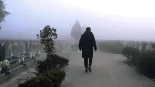 南京遇害女生父亲称接受不了不开庭,这是为什么?