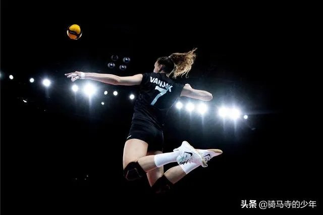 中国女排3比2战胜德国女排,如何评价中国女排的表现?