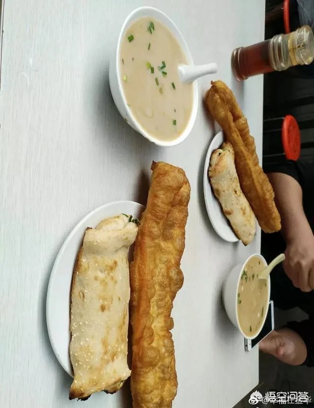 浙江义乌的80后辣妈,为孩子做百变早餐成网红,你怎么看?