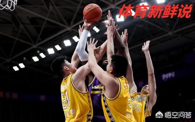 浙江广厦男篮助教王博摊上事了,在CBA比赛现场阻碍记者拍摄,损坏拍摄仪器,如何评价?