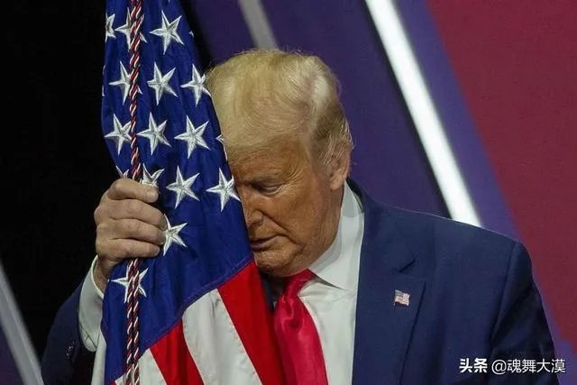 比尔盖茨呼叫美国必须全部停摆,你觉得会吗?