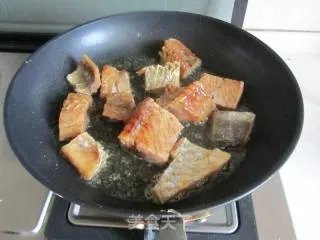 蒸腊鱼
