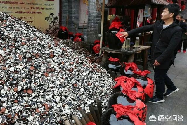 西安“摔碗酒”是什么?上万游客来西安喝碗酒,为什么这么火?