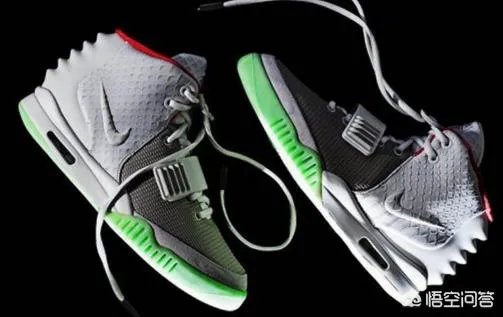 Nike Air Yeezy 2为什么被炒到那么高的价格?
